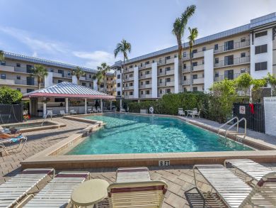 Naples Condo 905058
