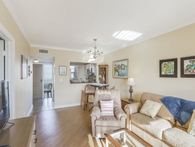 Naples Condo 905058
