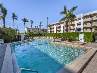 Naples Condo 905058