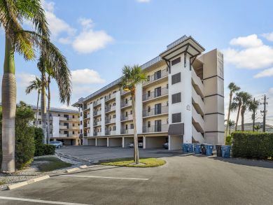 Naples Condo 905058