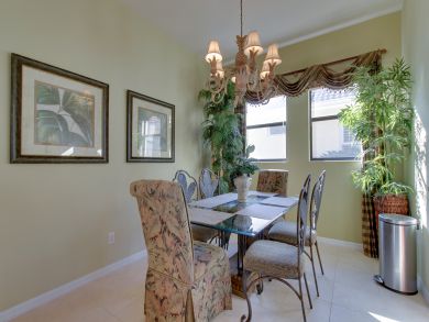 Naples Home 905064