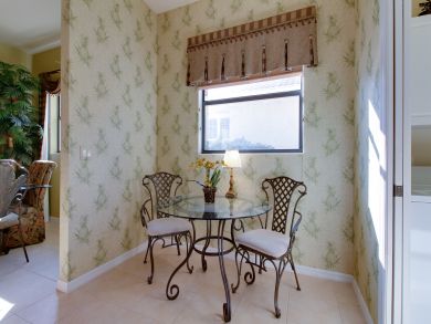 Naples Home 905064