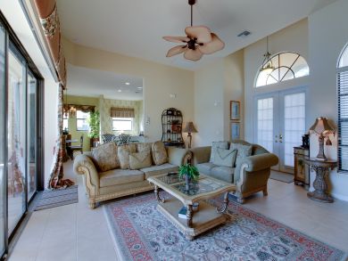 Naples Home 905064