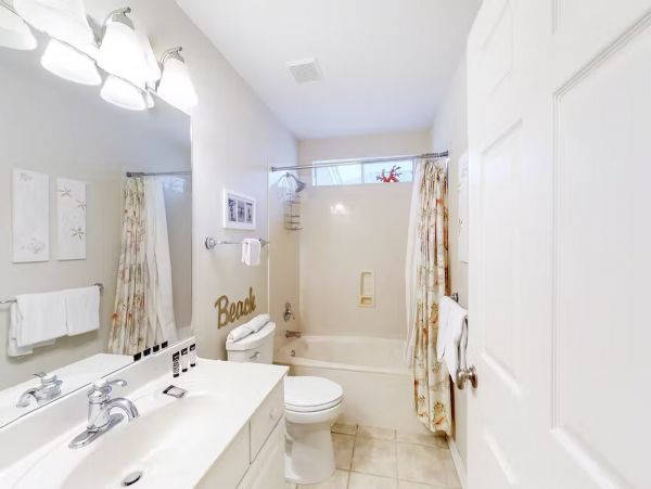 Destin Vacation Home Sleeps Ten Guests