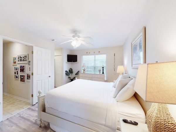Destin Vacation Home Sleeps Ten Guests