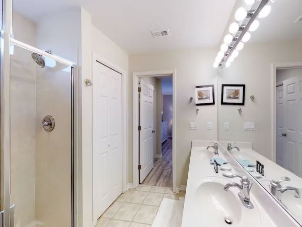 Destin Vacation Home Sleeps Ten Guests