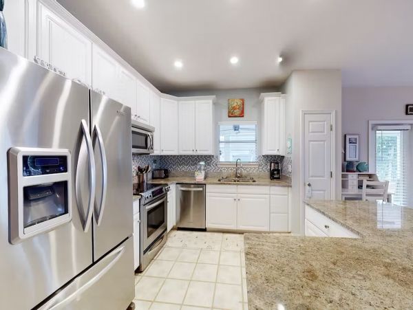 Destin Vacation Home Sleeps Ten Guests