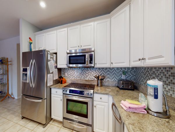 Destin Vacation Home Sleeps Ten Guests