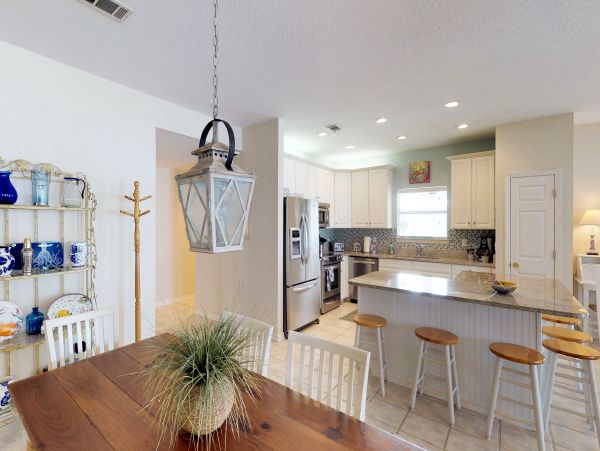 Destin Vacation Home Sleeps Ten Guests