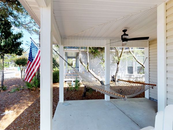 Destin Vacation Home Sleeps Ten Guests