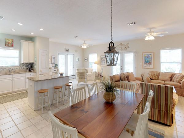 Destin Vacation Home Sleeps Ten Guests