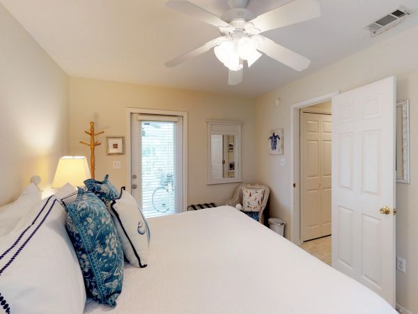 Destin Vacation Home Sleeps Ten Guests