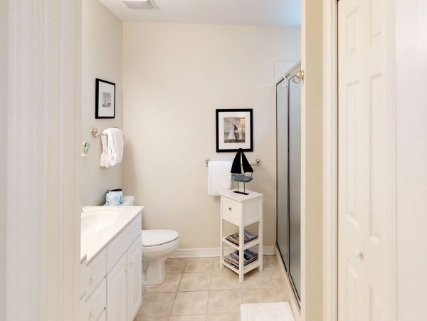 Destin Vacation Home Sleeps Ten Guests
