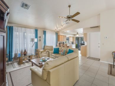 Naples Home 905073
