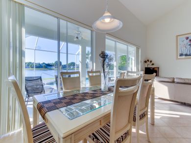 Fort Myers Home 905097