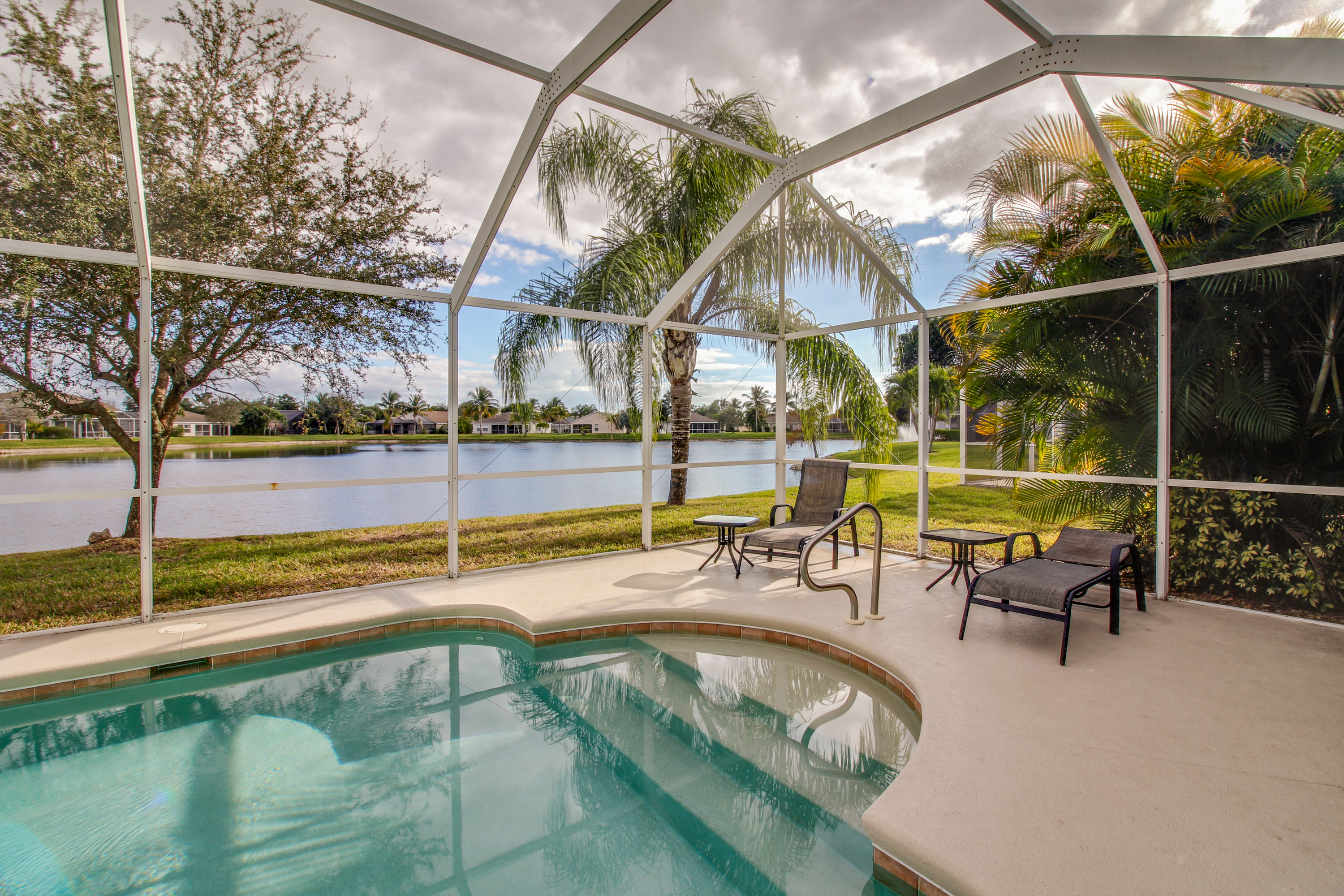 Fort Myers Home 905109
