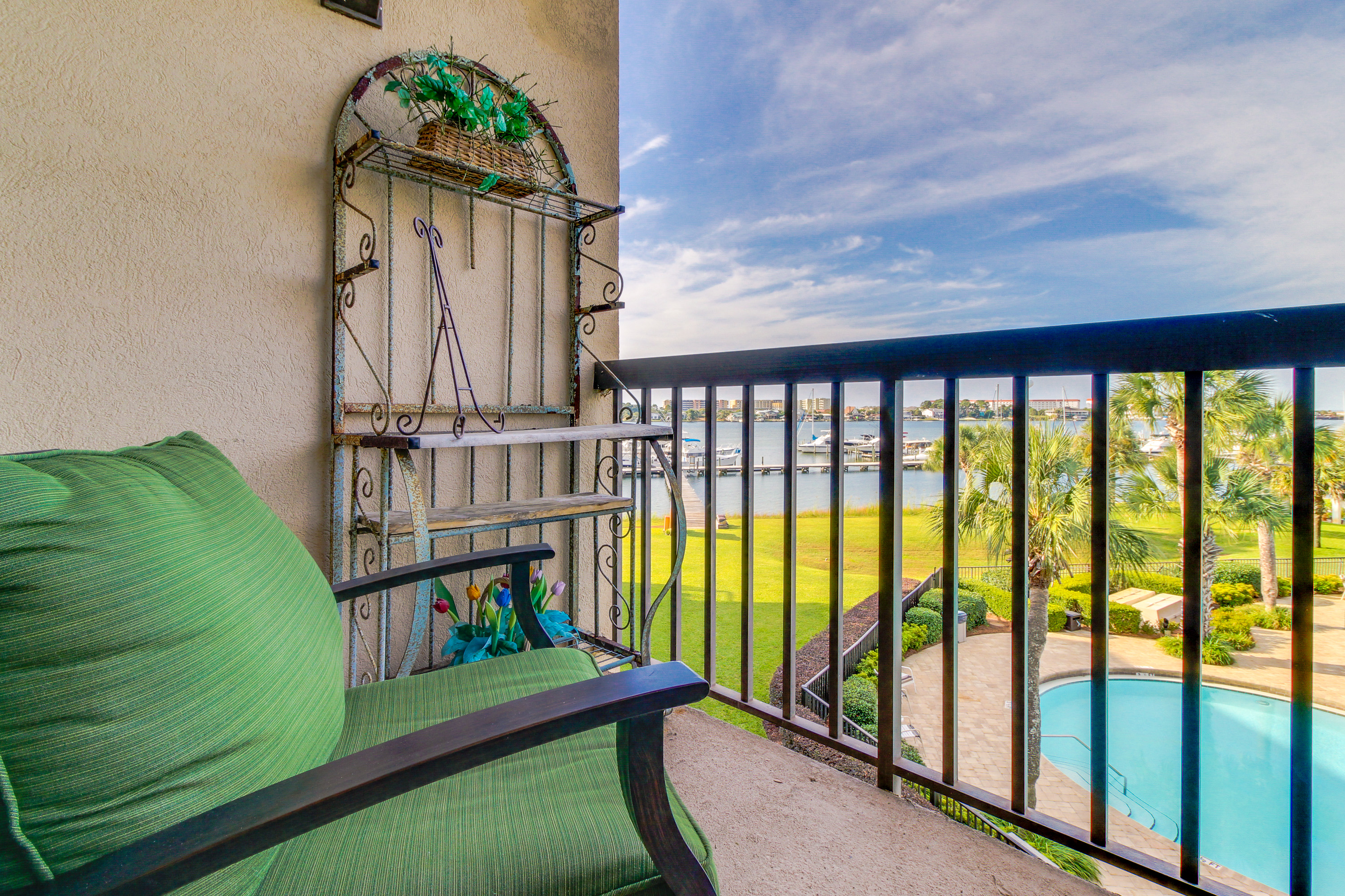 Okaloosa Island Fort Walton Beach Condo 905111 Okaloosa Island Fort Walton Beach Condo 905111