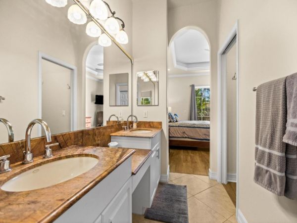 Beautiful Naples Home with 3 Bedrooms & Private Pool