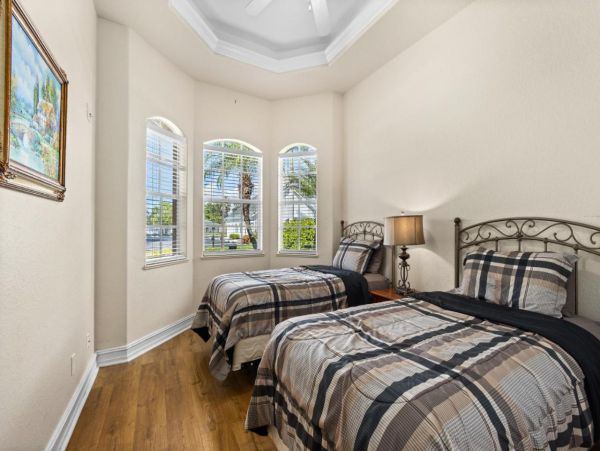 Beautiful Naples Home with 3 Bedrooms & Private Pool