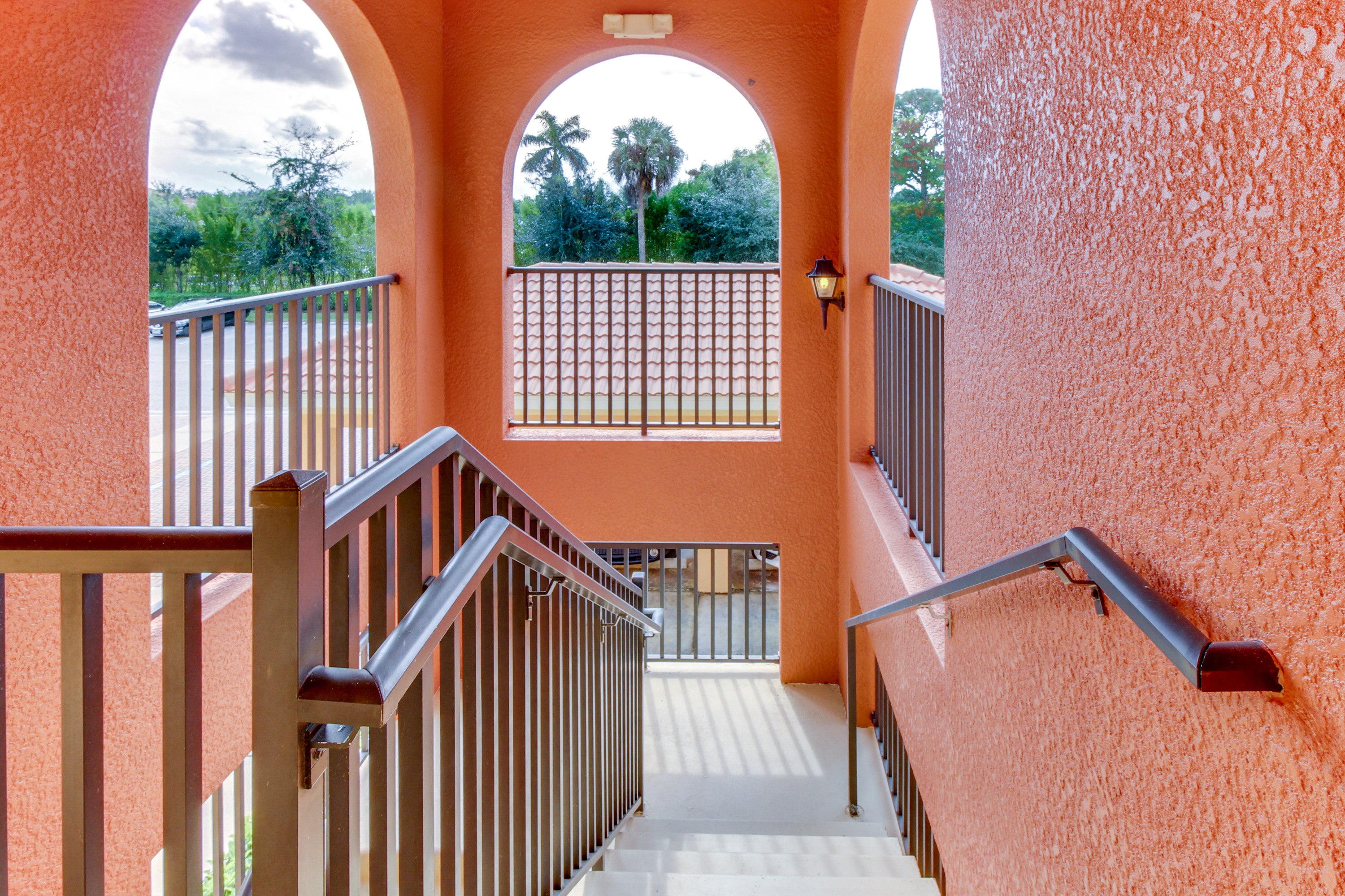 Fort Myers Condo 905120 Fort Myers Condo 905120