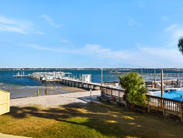 Navarre Beach Waterfront Rental - Florida Vacation Townhome