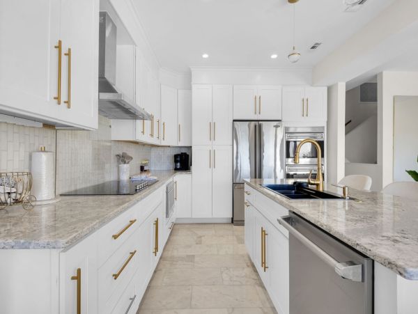 Navarre Beach Waterfront Rental - Florida Vacation Townhome