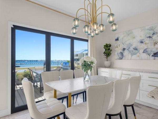 Navarre Beach Waterfront Rental - Florida Vacation Townhome