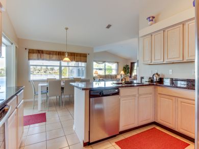 Fort Myers Home 905125