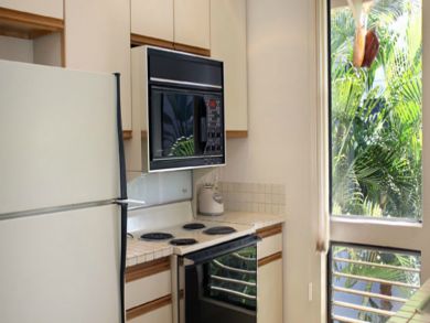 Fully equipped kitchen