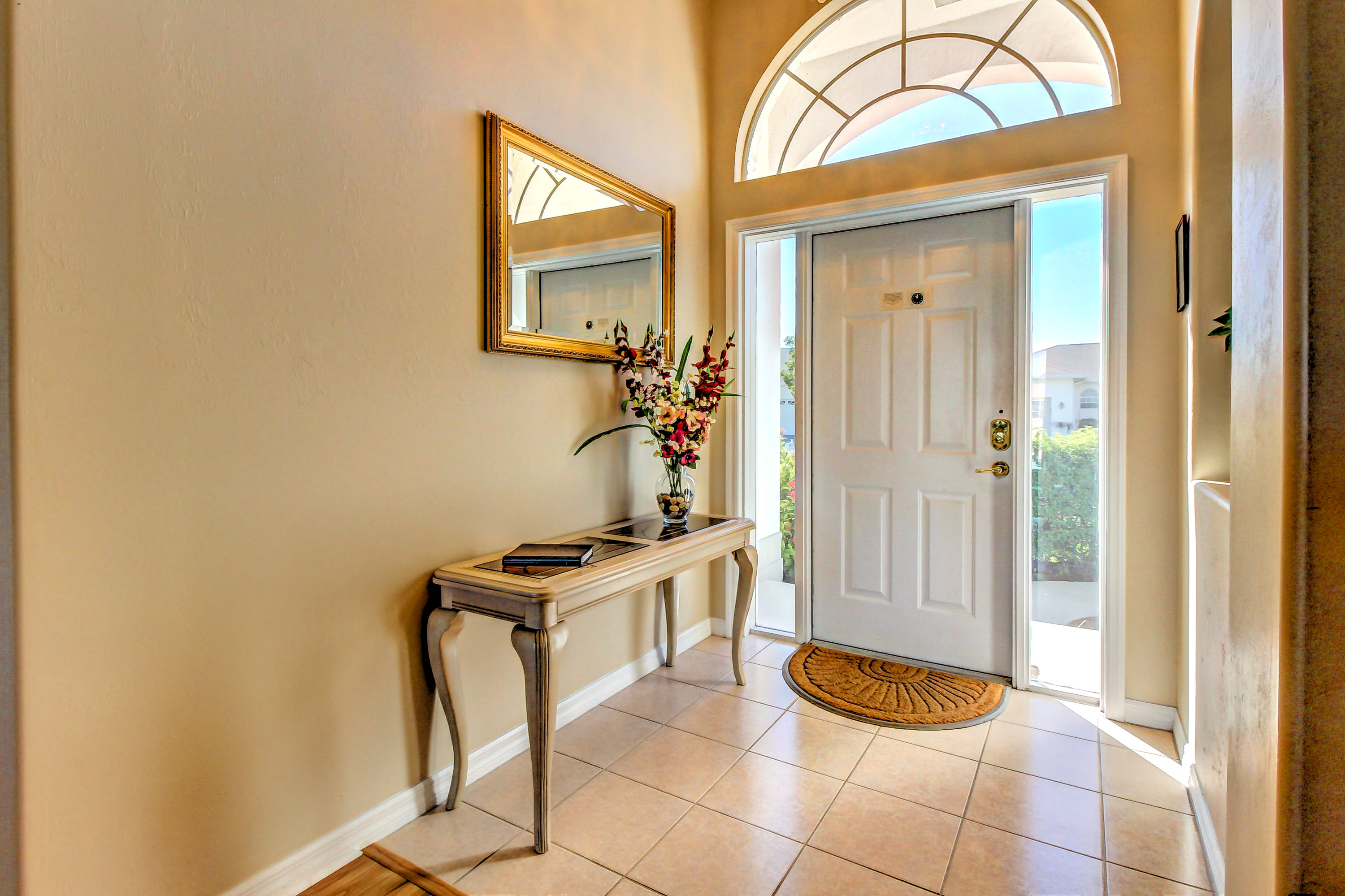 Fort Myers Home 905133 Fort Myers Home 905133