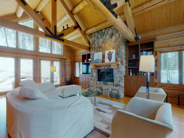Four Bedroom Plus Den Ski Rental in Vail Sleeps 12 Walk to Lift