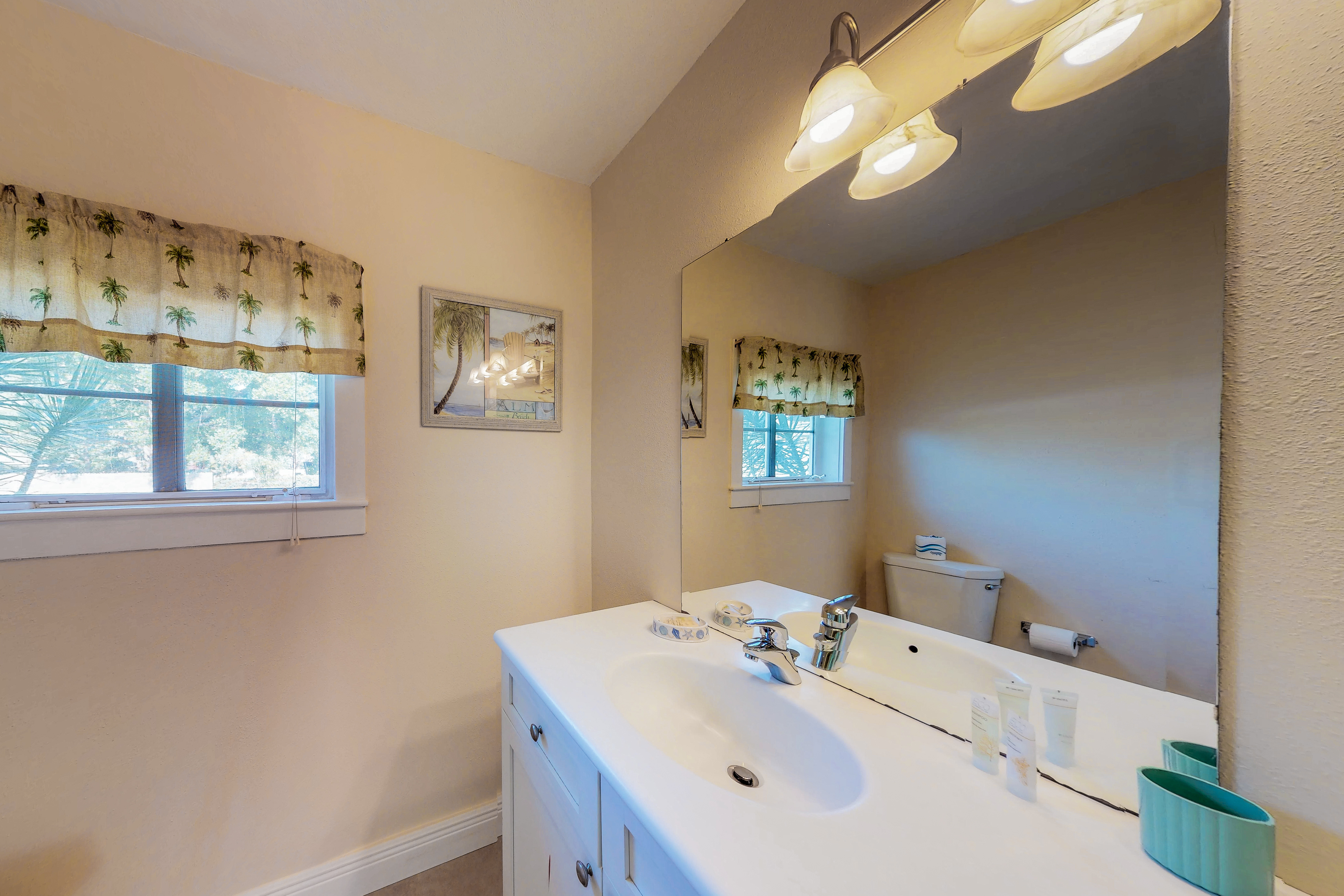Anna Maria Island Holmes Beach Home 905197