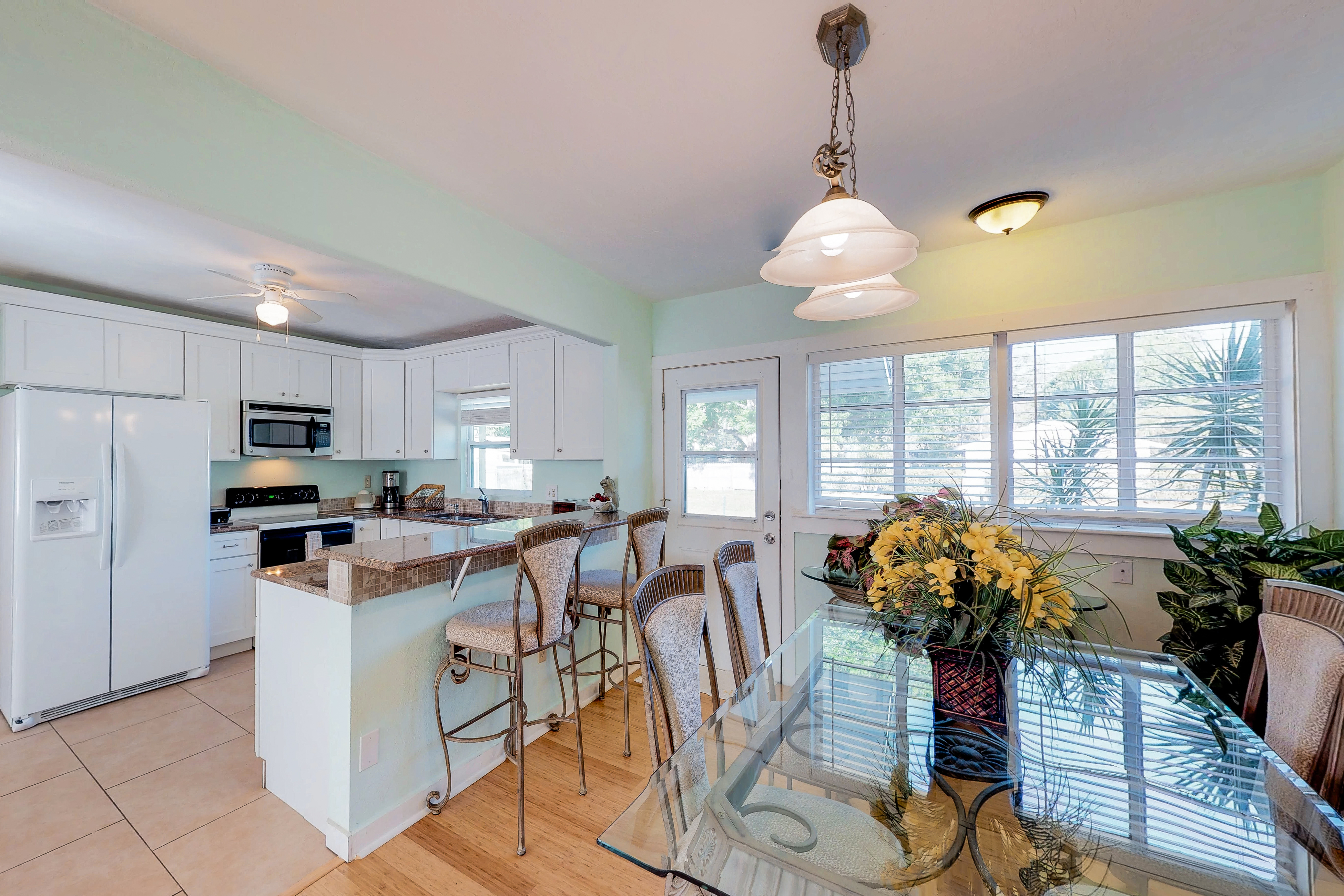 Anna Maria Island Holmes Beach Home 905197