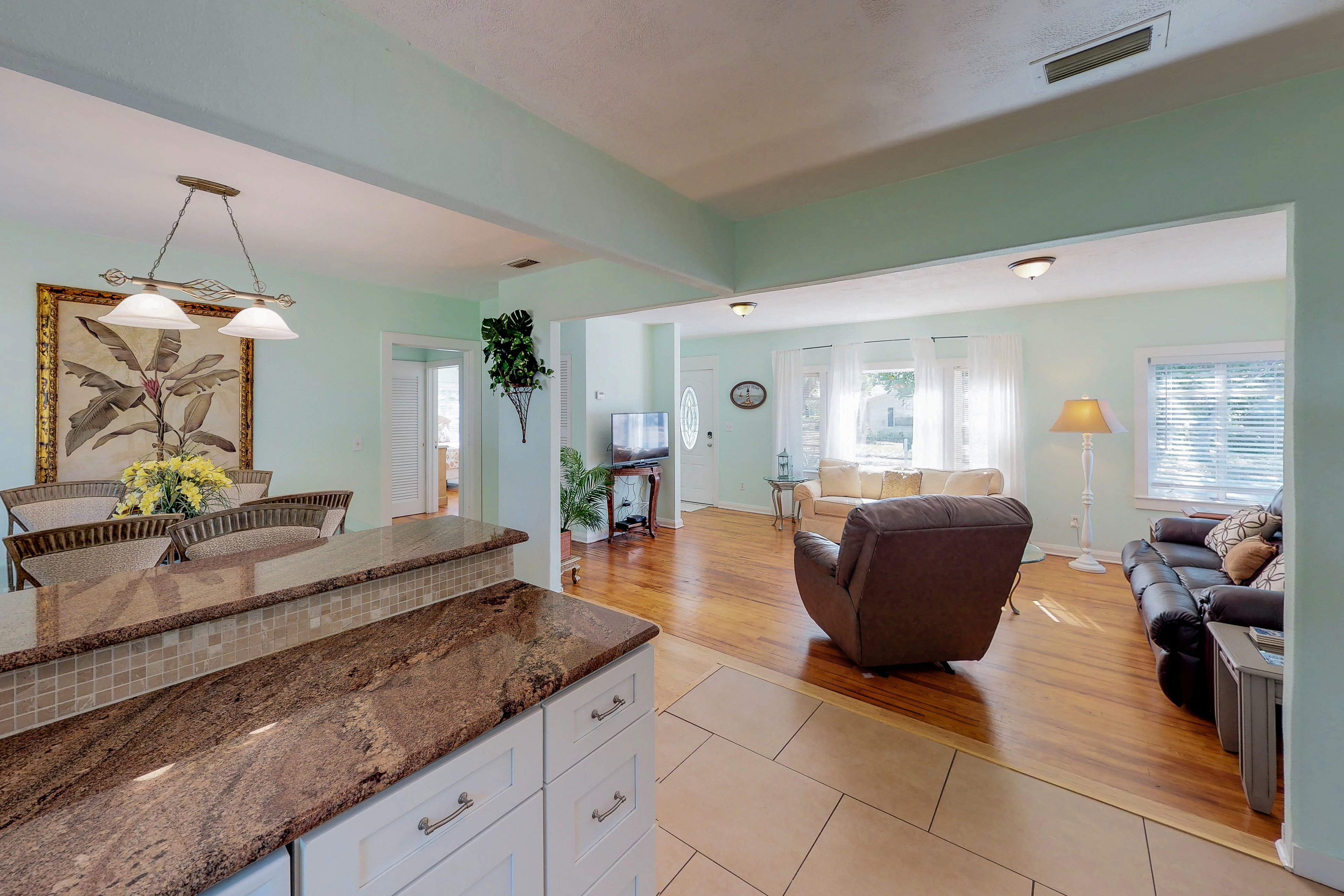 Anna Maria Island Holmes Beach Home 905197