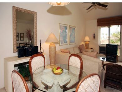 Dining area seats four