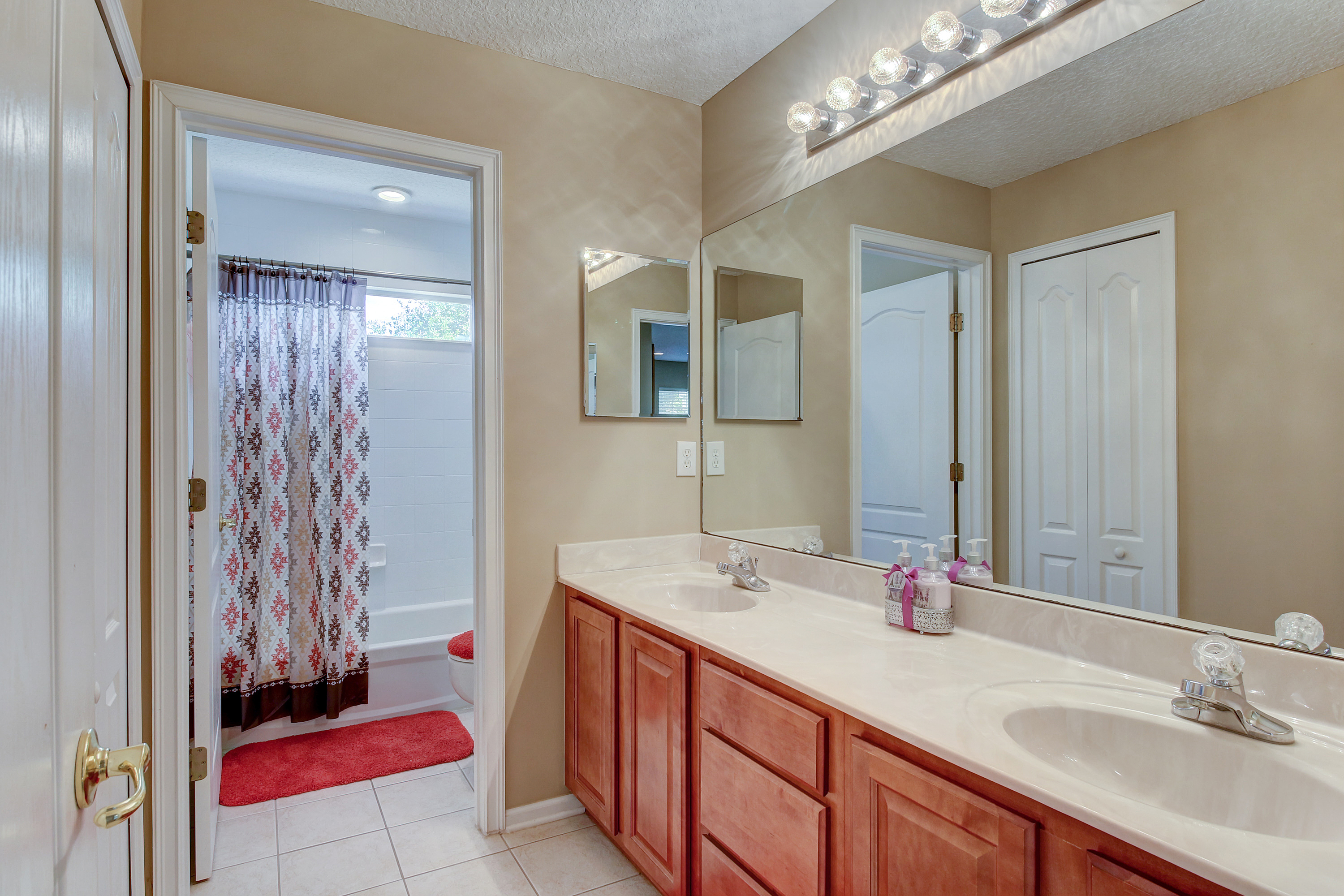 St. Augustine Home 905258