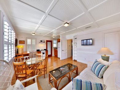 St. Augustine Home 905273
