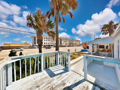 St. Augustine Home 905273