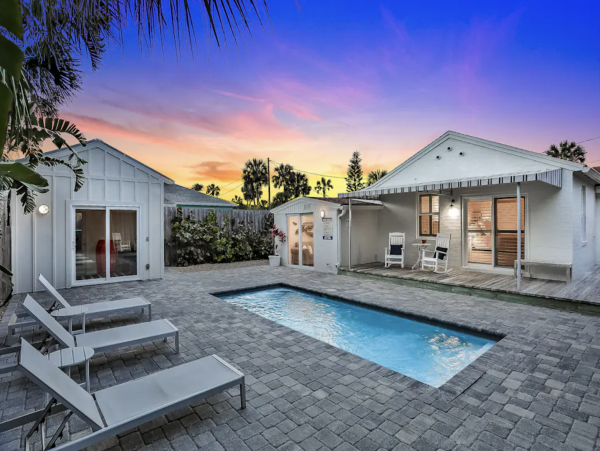 Main House Plus Guest House St Augustine Walk to Beach
