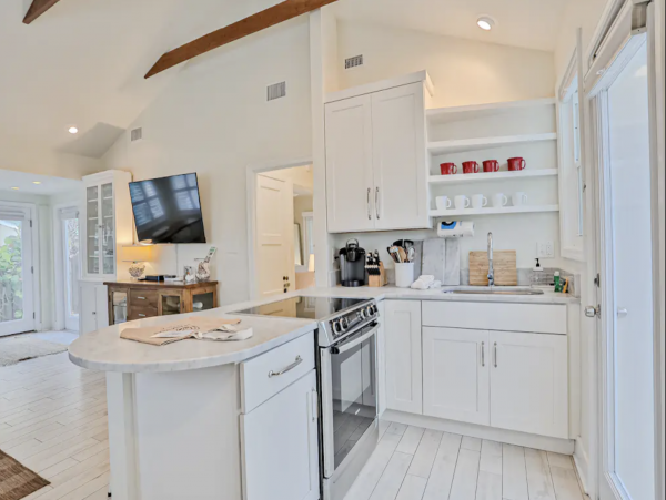 Main House Plus Guest House St Augustine Walk to Beach