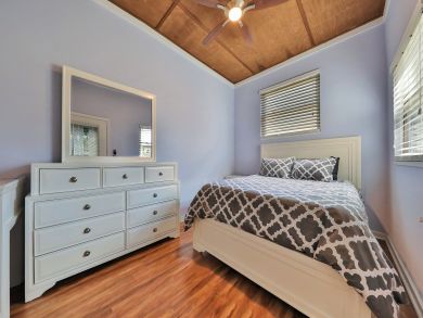 St. Augustine Home 905288