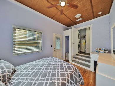 St. Augustine Home 905288