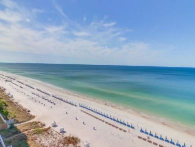 Panama City Vacation Condo Sleeps Ten Guests.