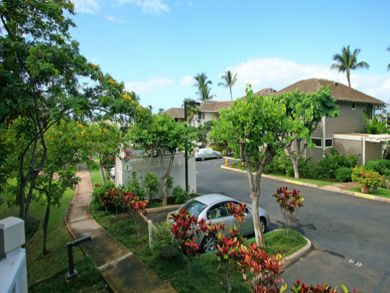 Charming Two Bedroom Vacation Condo on Maui. Call Today.