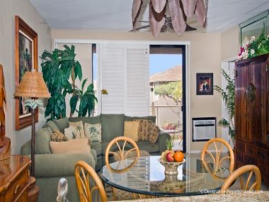 Charming Two Bedroom Vacation Condo on Maui. Call Today.