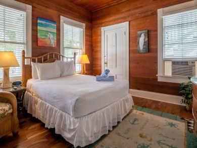 The Florida Keys Condo 905477