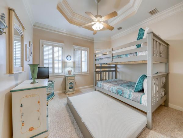 Wonderful Family 3 Bedroom Home Sleeps 16