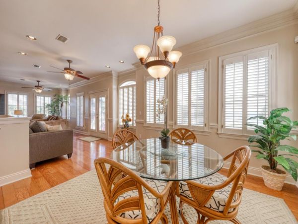 Wonderful Family 3 Bedroom Home Sleeps 16