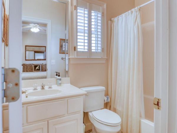 Wonderful Family 3 Bedroom Home Sleeps 16