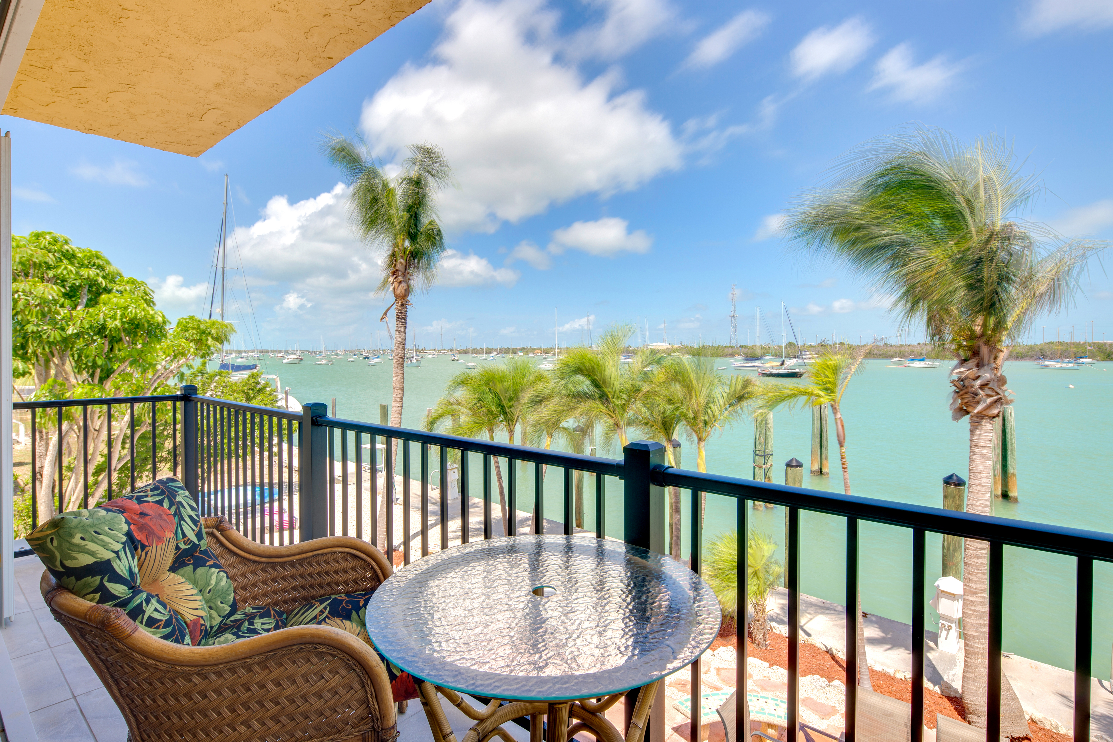 Three condo waterfront villa Three condo waterfront villa